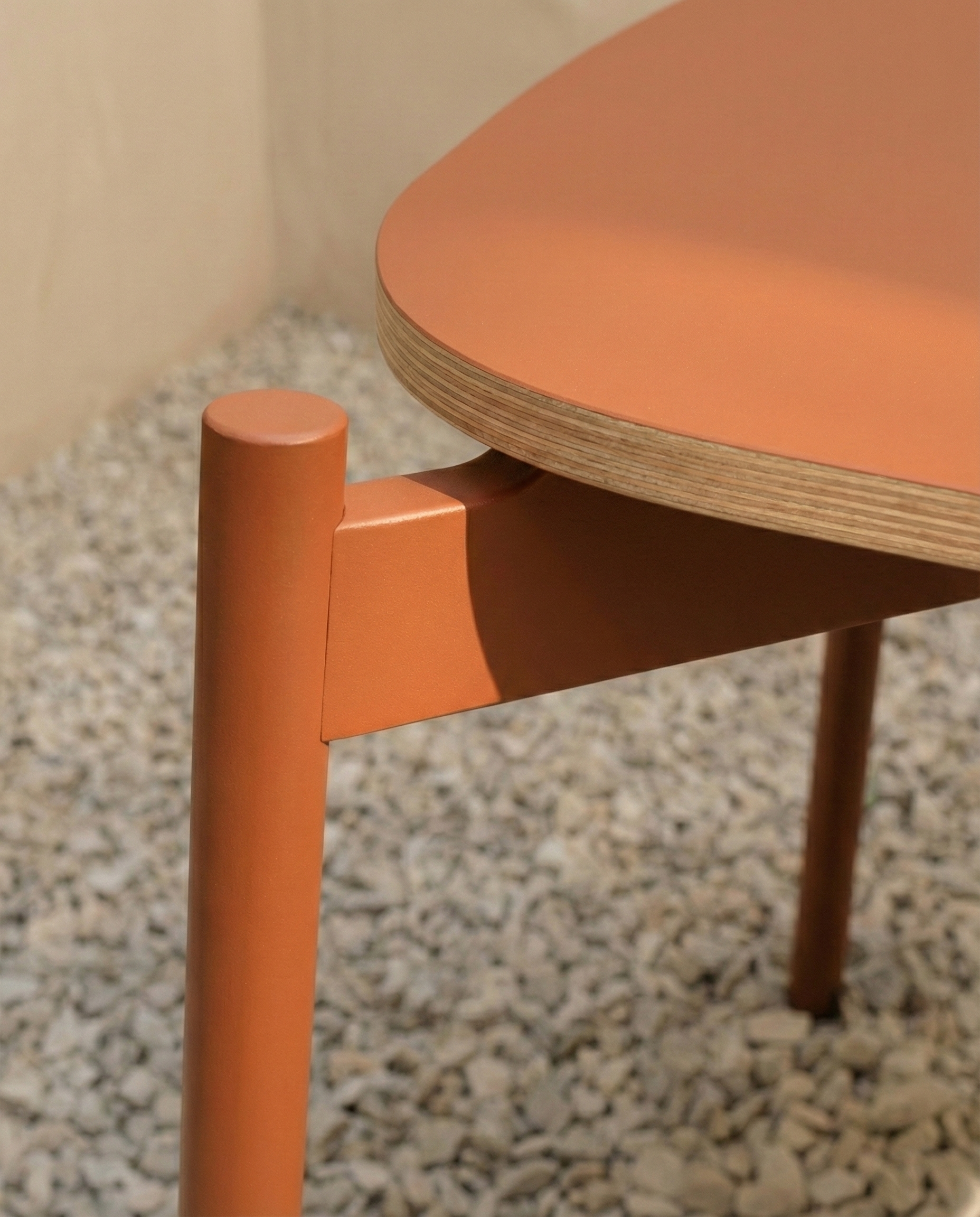 Vano Table